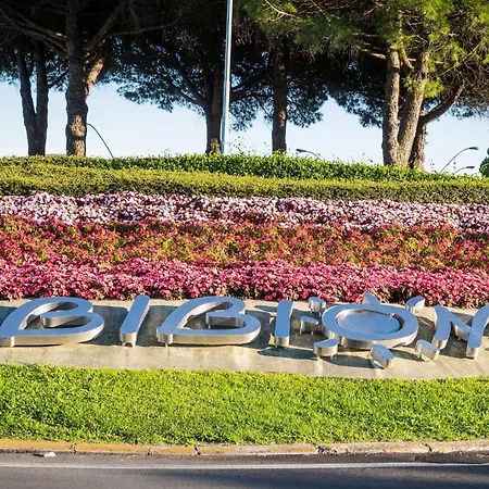 Charming Two-bedroom With Private Garden Bibione